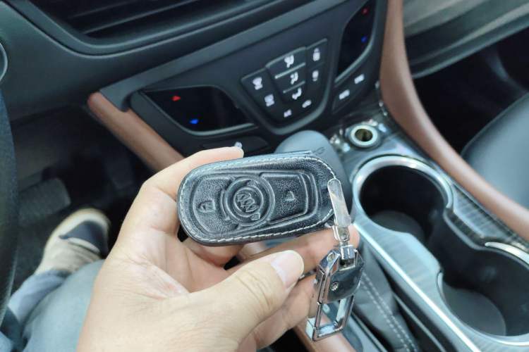 Used Buick Envision 2020 20T Two-Wheel Drive Leading Version Vehicle Key