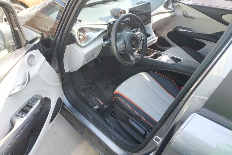 Used BYD Dolphin 2021 405 km Free Version
