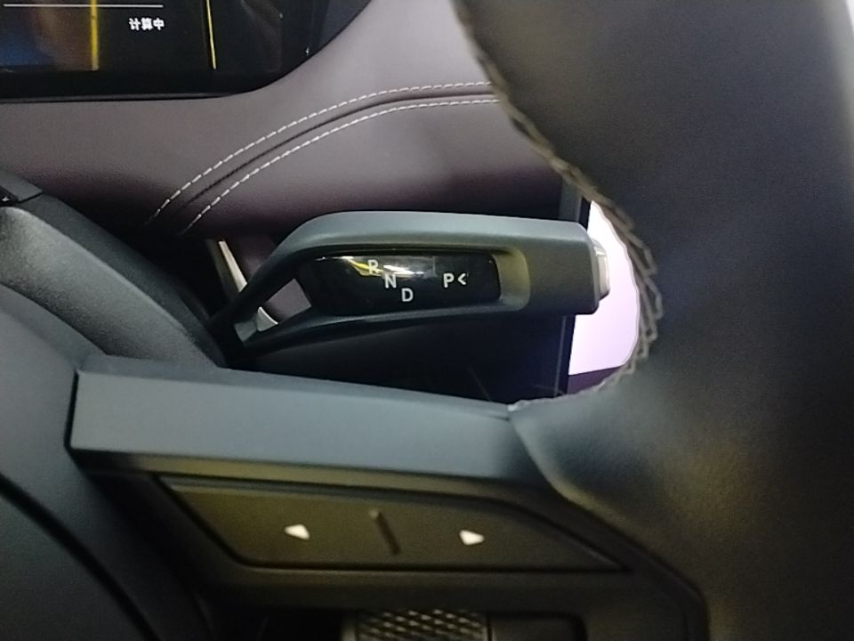 Xiaomi Auto SU7 2024 Rear-Drive Ultra-Long Range Advanced Pro-Level Intelligent Driving Version — снимка 16