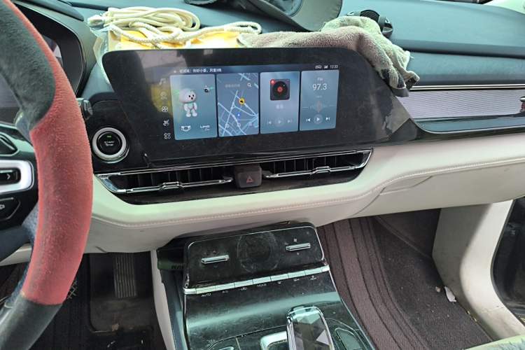 Used Wuling Victory 2023 2.0L DHT Luxury Edition
