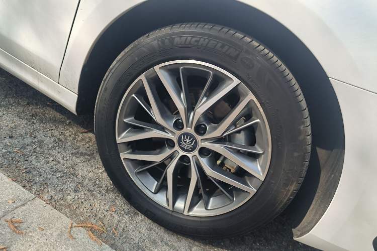 Used BYD Qin PLUS 2021 EV 500KM Luxury Model