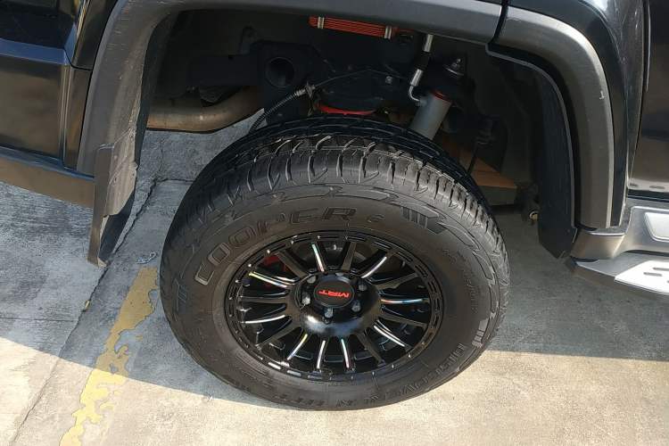 Used BAIC Off-Road BJ40 2023 2.0D Automatic Four-Wheel Drive Blade Hero Edition Adventurer Type
