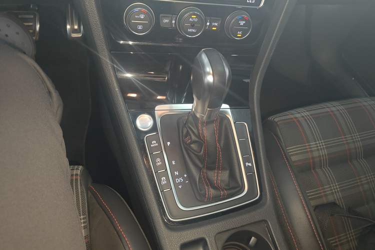 Used Volkswagen Golf GTI 2019 2.0 TSI GTI China V Standard
