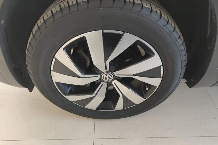 Used Volkswagen Tayron 2019 330TSI Two-Wheel-Drive Luxury Version China V Emission Standard