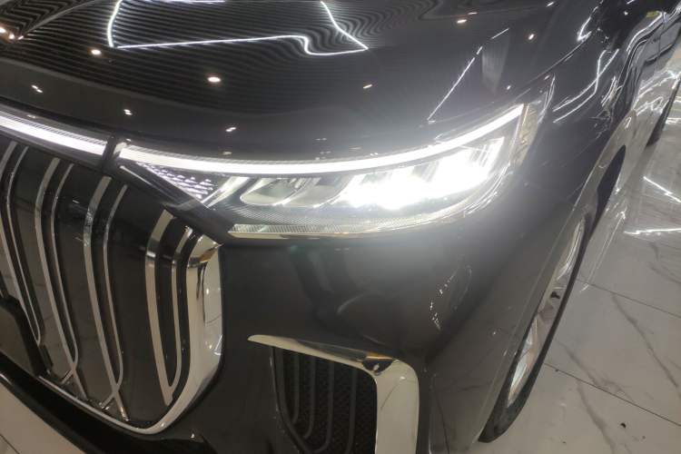 Used VOYAH Dream 2024 EV Long-Range Premium Edition