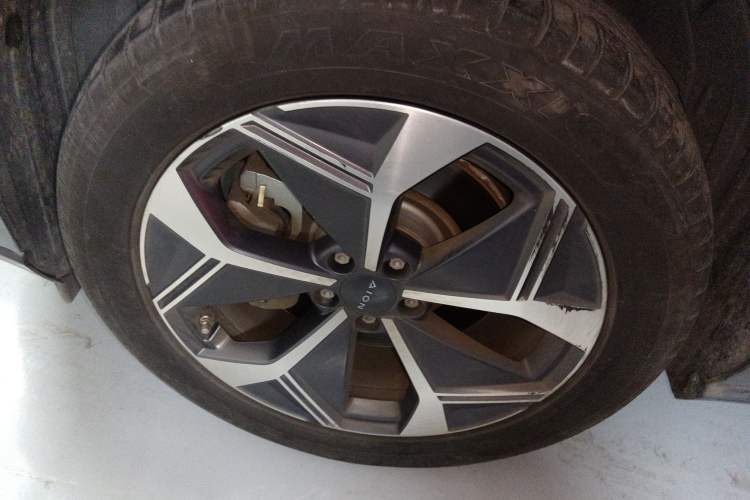 Used AION V 2021 Plus 70 Smart Technology Edition Lithium Iron Phosphate
