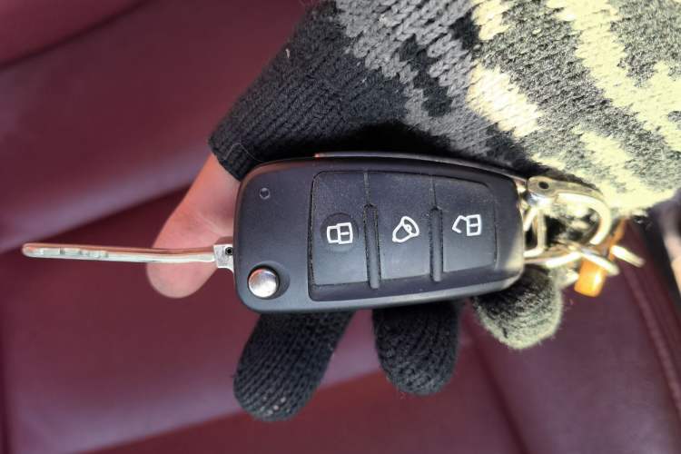 Used JAC Refine M3 2019 PLUS IKEA Edition 1.8L Luxury Model