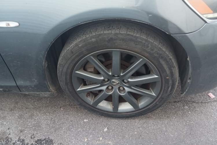 Used Lexus GS 2008 300 Right Front Wheel Hub