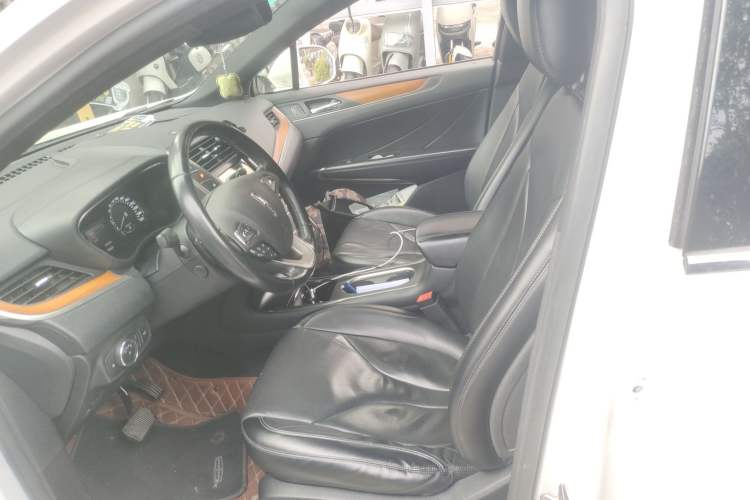 Used Lincoln MKC 2014 2.0T Two-Wheel-Drive Luxury Edition