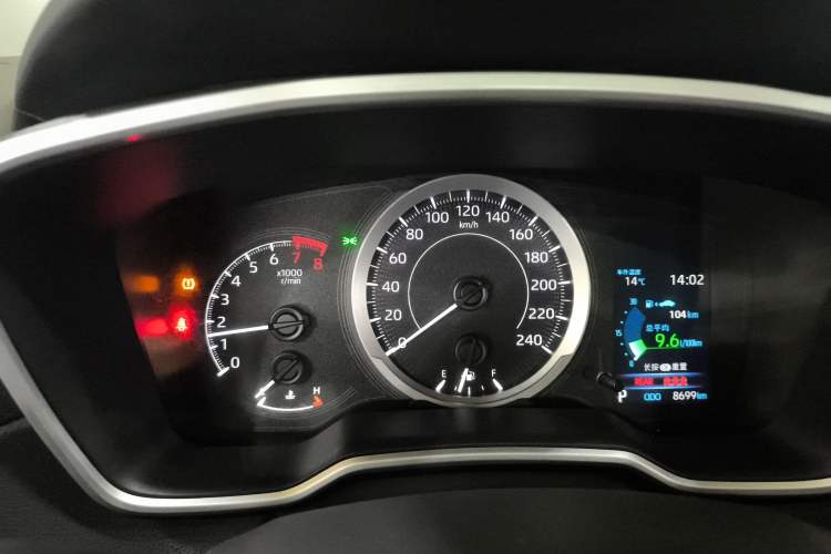 Used Toyota FRONTLANDER 2022 2.0L CVT Luxury PLUS Edition