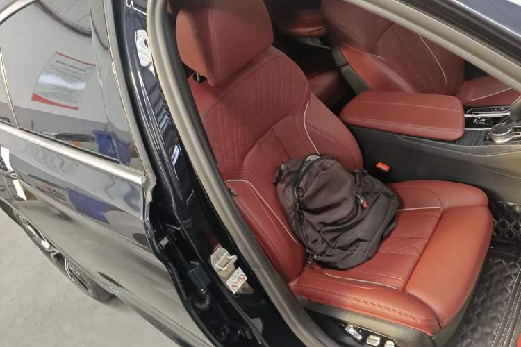 Used BMW 5 Series 2021 Restyled 530Li Luxury Edition M Sport Package
