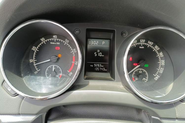 Used Skoda Yeti 2016 1.4TSI DSG Advanced Edition Instrument Cluster