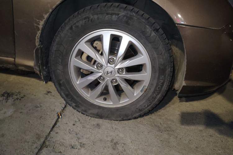 Used Hyundai Celesta 2015 1.6L Manual Comfort Model