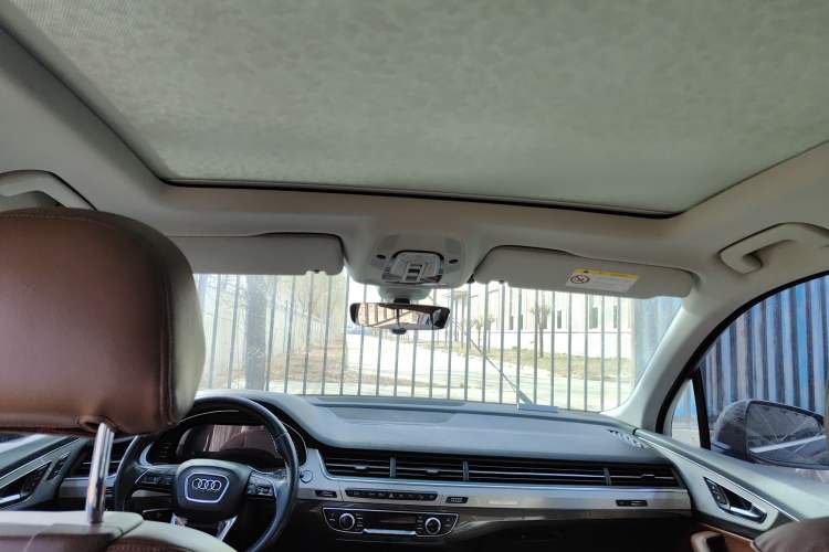 Used Audi Q7 2019 45 TFSI Comfort Model