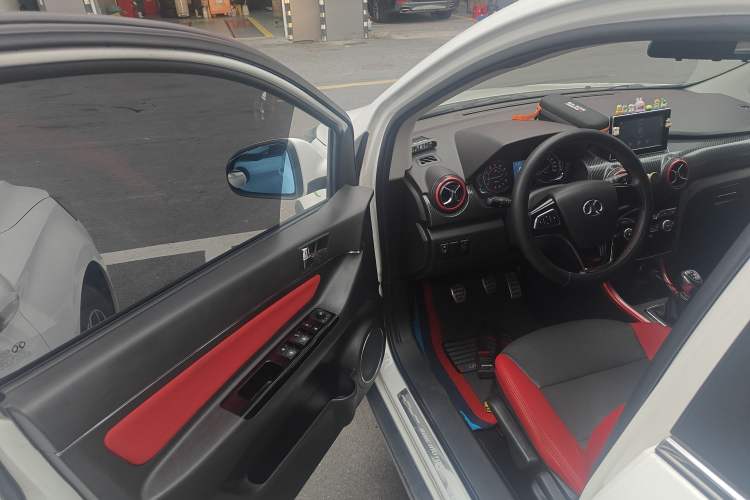 Used BAIC Senova X25 2015 1.5L Manual Elite Edition