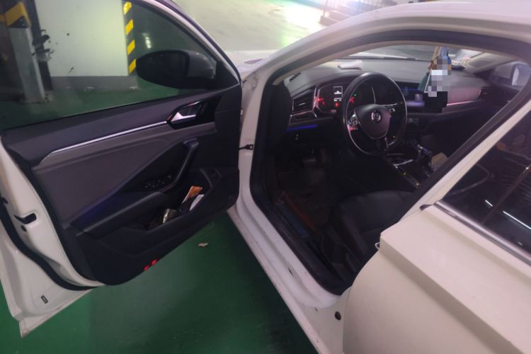 Used Volkswagen Sagitar 2020 280TSI DSG Comfort Version China VI Standard Interior 3