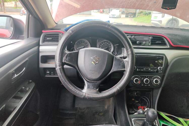 Used Suzuki Alivio 2015 1.6L Manual Comfort Model Steering Wheel
