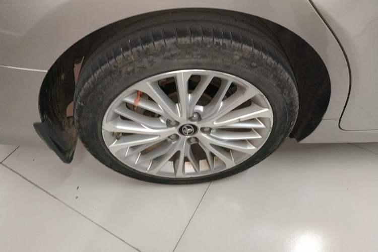 Used Toyota Camry 2019 Revised Version 2.5G Luxury Edition Right Rear Wheel Hub