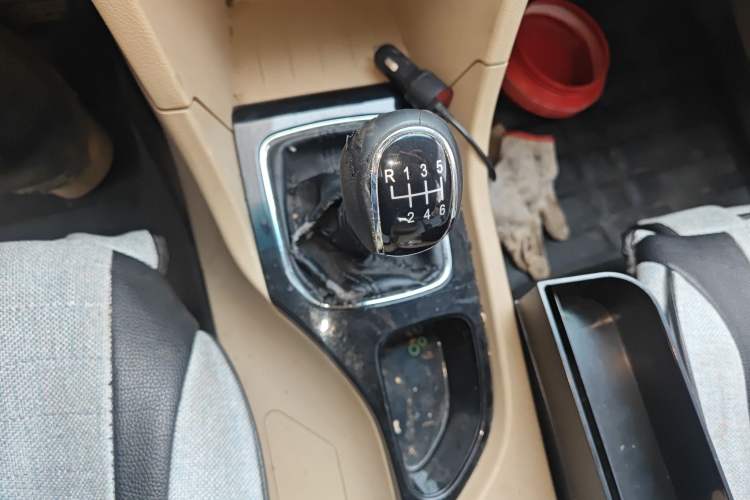 Used Baojun 730 2016 1.5T Manual Luxury Edition 7 Seats
