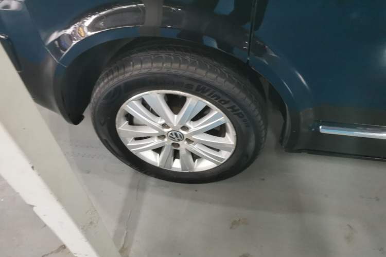 Used Volkswagen Multivan 2012 2.0 TSI Two-Wheel-Drive Luxury Edition
