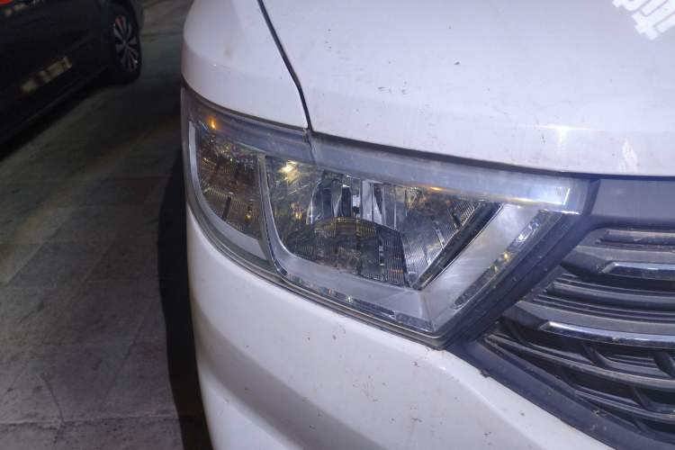 Used Wuling Hongguang V 2021 1.5L Enjoyment Edition LAR
