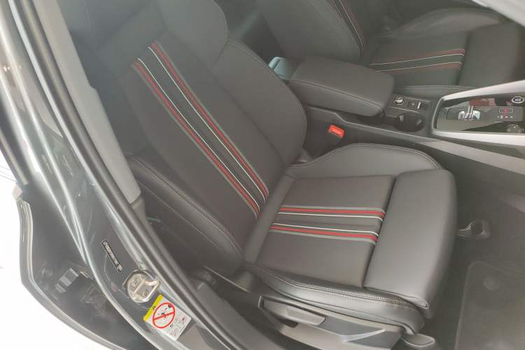 Used Audi A3 2024 Sportback 35 TFSI Fashionable Sports Model
