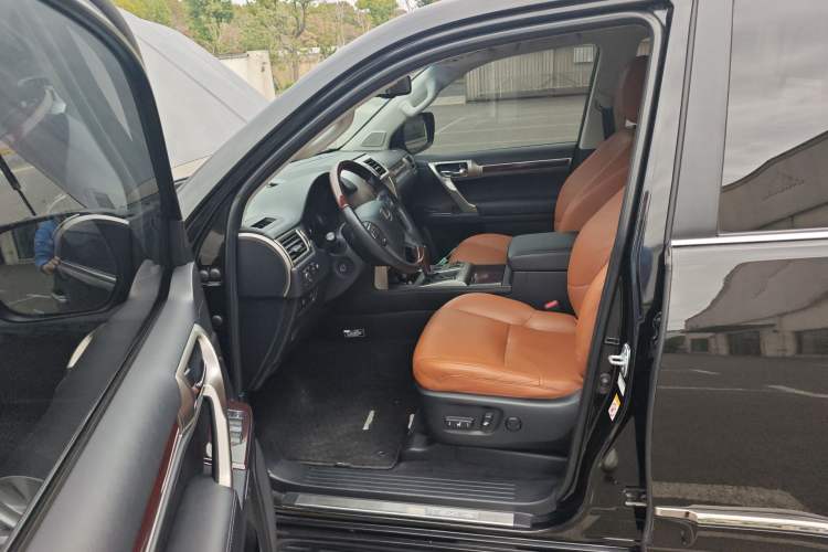 Used Lexus GX 2014 400 Prestige Edition
