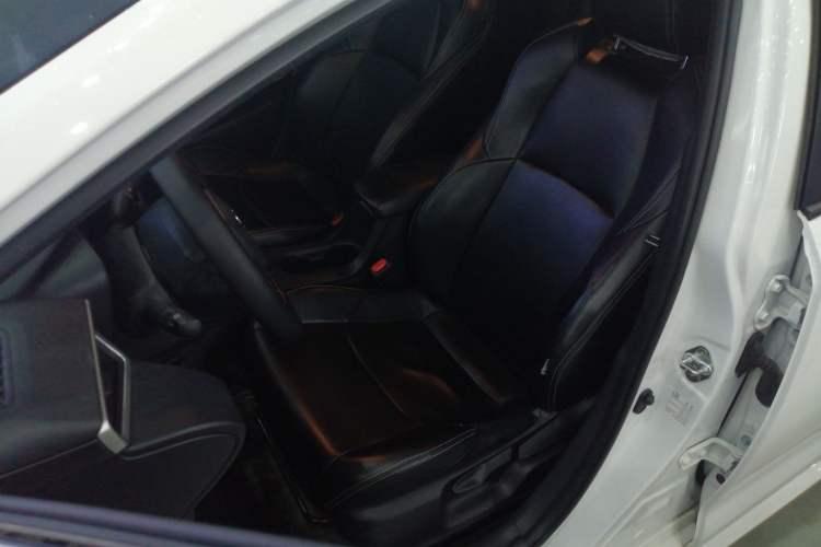 Used Toyota Levin 2022 Dual-Motor 1.8H E-CVT Progressive Edition Left Front Seat