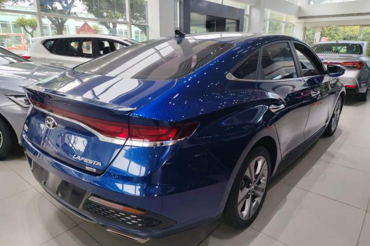 Used Hyundai Lafesta 2019 280TGDi Sport Edition China VI Rear Right 45 Deg