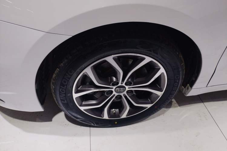 Used Geely Auto Emgrand GT 2017 2.4L Zunya Model
