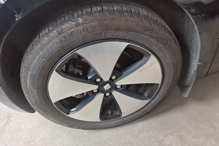 Used Baojun Cloud 2023 460 Max Lingxi Version Left Front Wheel Hub