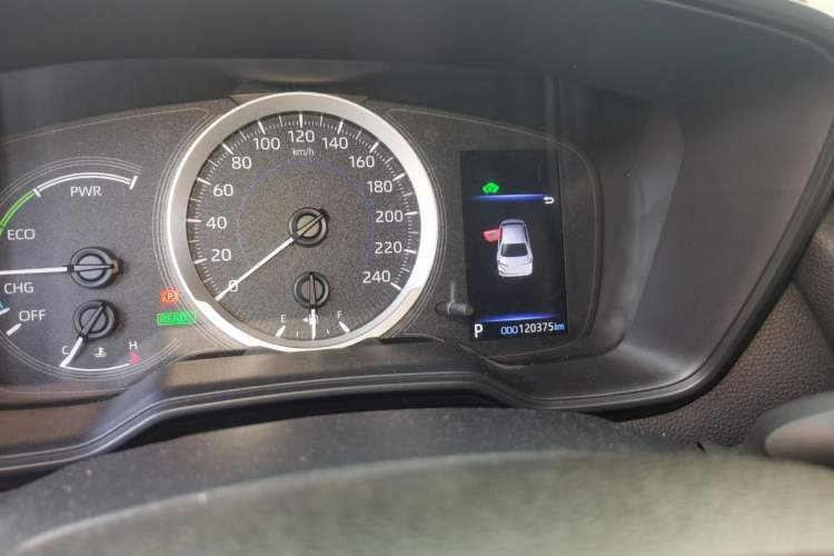 Used Toyota Corolla 2022 Dual-Motor 1.8L E-CVT Pioneer Edition
