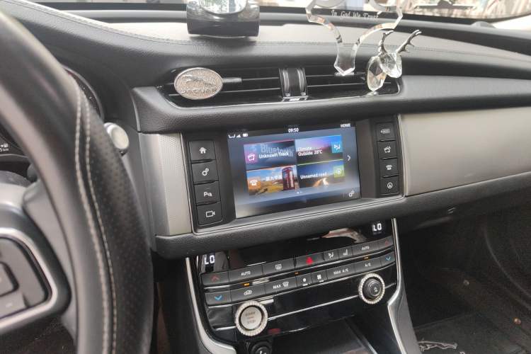 Used Jaguar XFL 2017 XFL 2.0T 240PS Luxury Edition