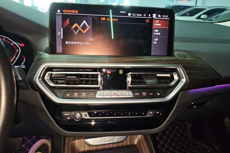 Used BMW X3 2022 Facelift xDrive30i Luxury Edition M Night Edition Package Audio And AC Panel