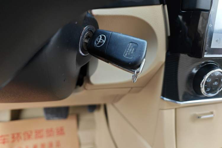 Used Toyota Corolla 2014 1.6L CVT GL-i
