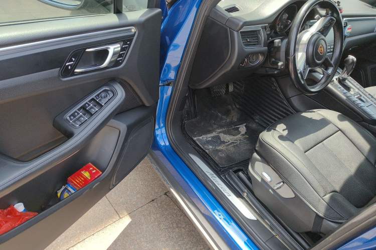 Used Porsche Macan 2017 Macan 2.0T Driver Seat