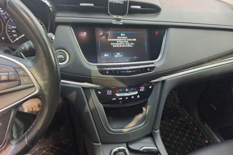 Used Cadillac XT5 2018 25T Luxury Model