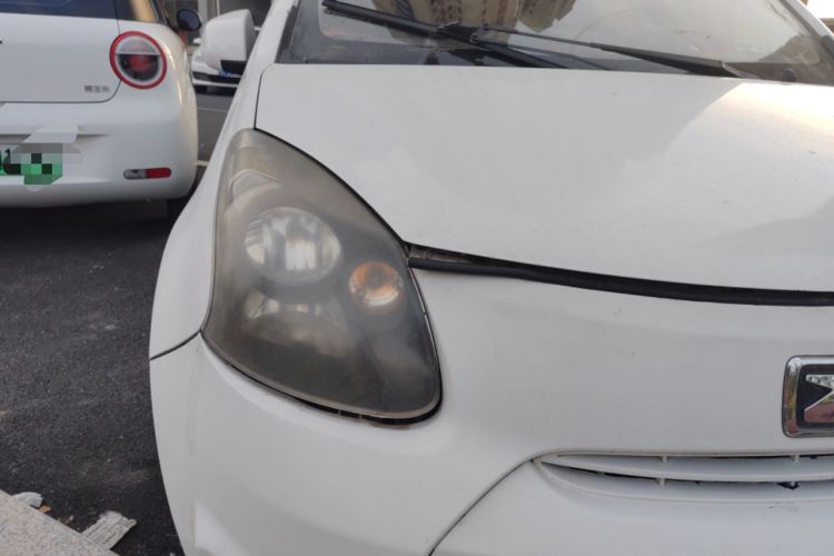 Used Zotye Cloud 100 