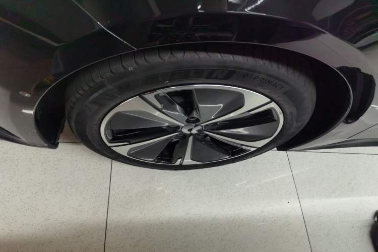 Used Nio ET5T 2023 75 kWh Touring Exterior 4