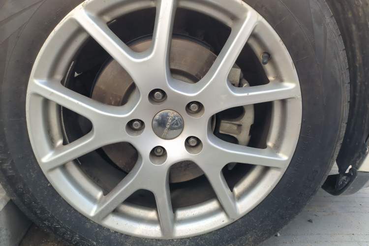 Used Dodge Journey 2013 2.4L Two-Wheel Drive Luxury Version