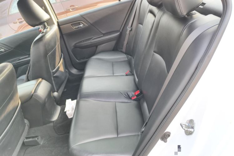Used Honda Accord 2015 2.0L LX Comfort Edition Left Rear Seat