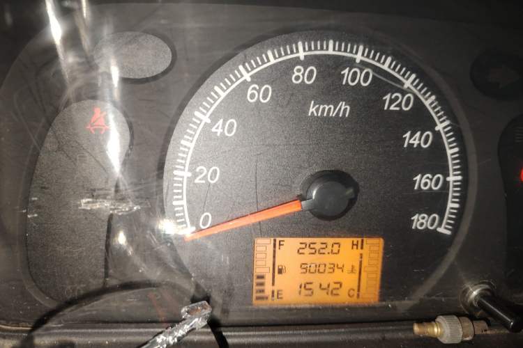 Used Wuling Zhiguang 2013 1.0L Base Version
