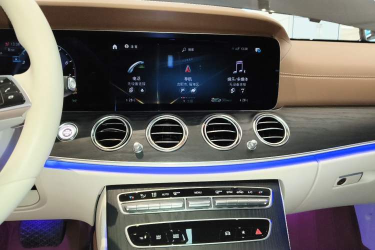 Used Mercedes-Benz E-Class 2023 Updated E 300 L Fashion Edition
