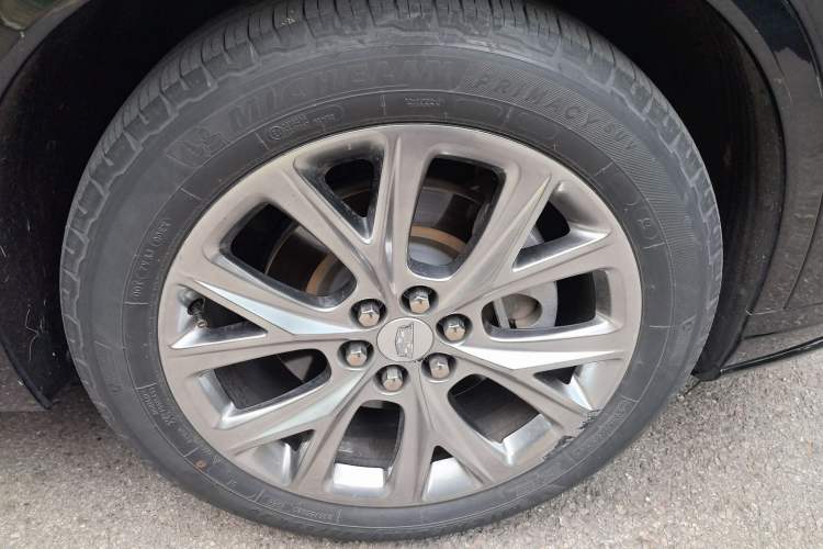 Used Cadillac XT6 2020 28T Six-Seater Luxury Sporty Enjoy-the-Comfort Safety Edition