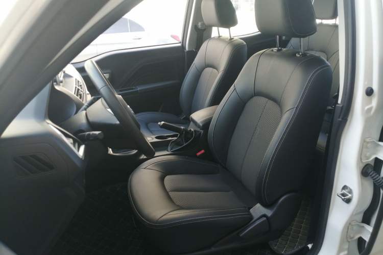 Used Great Wall Wingle 7 2021 2.0T Diesel Two-Wheel Drive Value Edition Big Double GW4D20M
