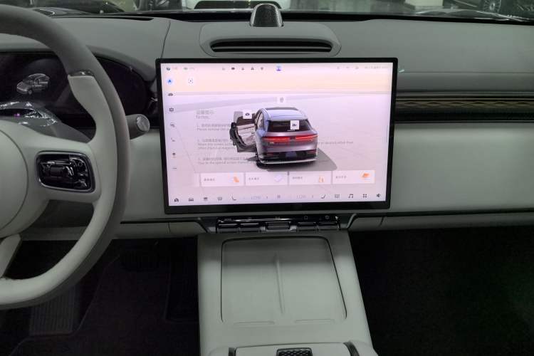 Used Zeekr 7X 2025 100 kWh Long-Range Rear-Wheel Drive with Intelligent Driving Features
