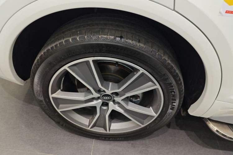 Used Audi Q5L 2022 45T Luxury Dynamic Model