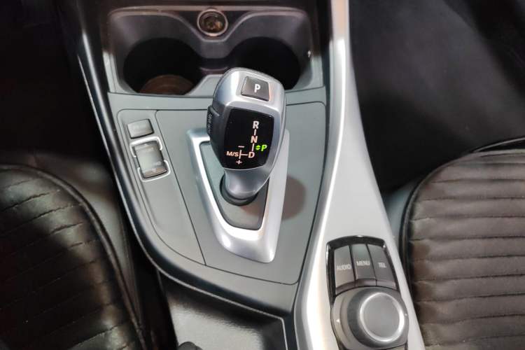 Used BMW 2 Series 2015 218i Convertible Coupe
