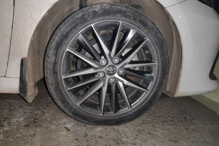 Used Toyota Camry 2021 Dual-Motor 2.5HG Luxury Edition
