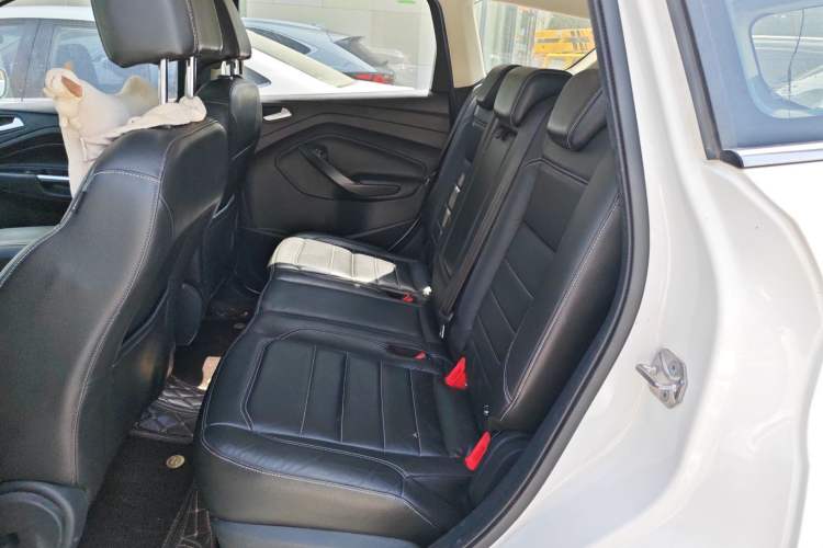 Used Ford Kuga 2017 EcoBoost 180 Two-Wheel-Drive Tiger Leap Model